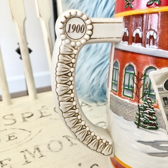 Budweiser, Vintage, 1999, Mug, Beer Stein, Holiday Stein, Nice Condition - Picture 8 of 11